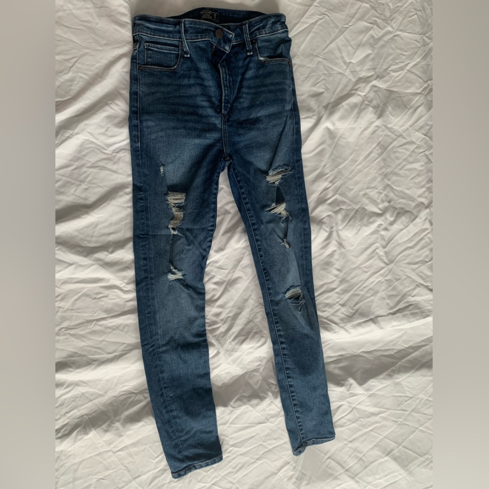 Abercrombie & Fitch Women's Skinny Jeans - Distressed Blue